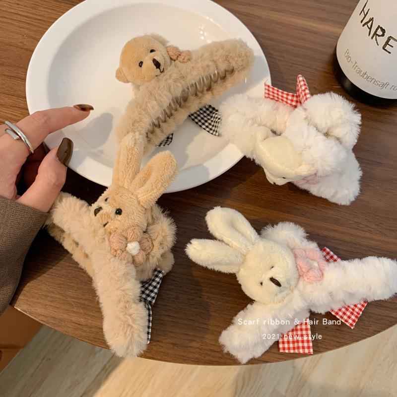 Cute Plush Animal Hair Claw Clip Large Bear Rabbit Dog Shape Faux Fur Hair Clamp Autumn Winter Sweet Korean Hair Accessories With Ribbon Bow For Women Girls