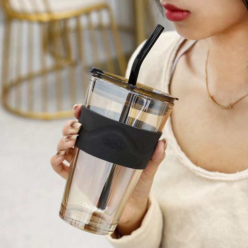 Aurora Glass Straw Cup With Silicone Sleeve Hammer Pattern Lead-Free Glass Sippy Cup For Coffee Water Juice Portable Reusable Mug With Lid And Straw 450ml