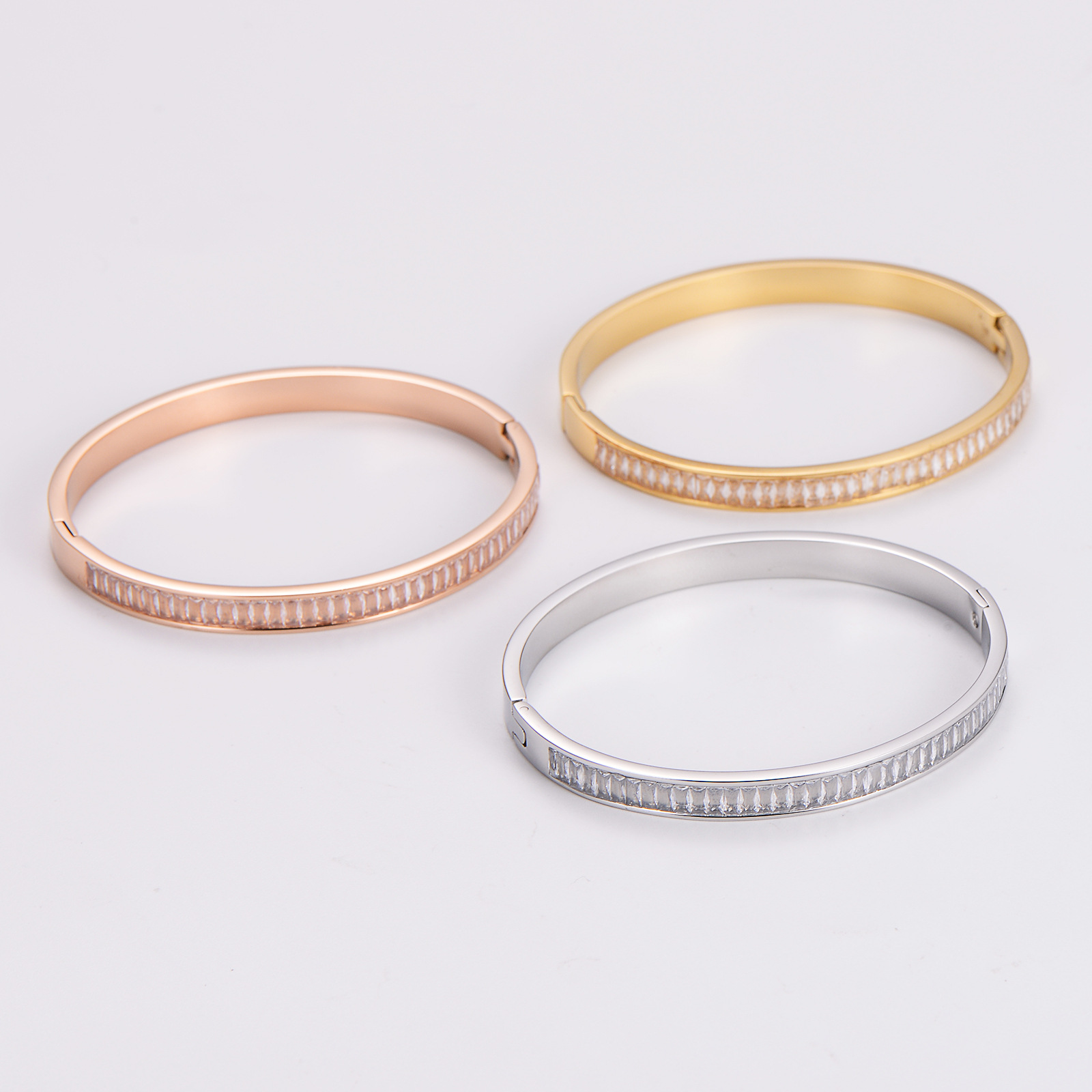 Stainless Steel 316L Bangle Bracelet Inlaid Cubic Zirconia Vintage Luxury Full Inlaid Shiny Elegant Jewelry For Women