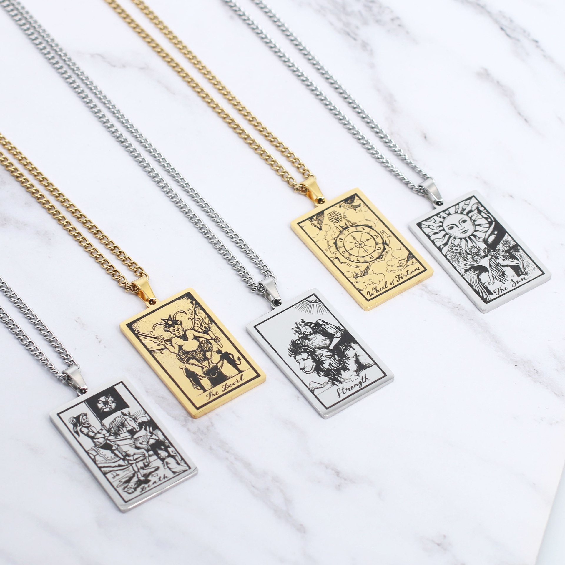 Stainless Steel Tarot Card Pendant Necklace For Men Women Retro Occult Rectangle Medallion Daily Party Mystery Jewelry Gift