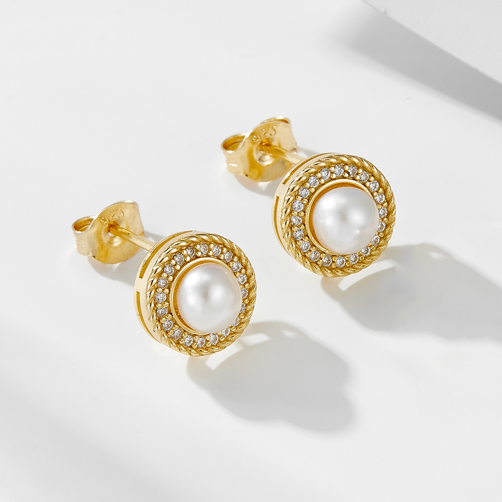 Vintage Round Pearl Stud Earrings With 925 Sterling Silver Earring Post Micro Pave Zircon Elegant Geometric Jewelry For Women