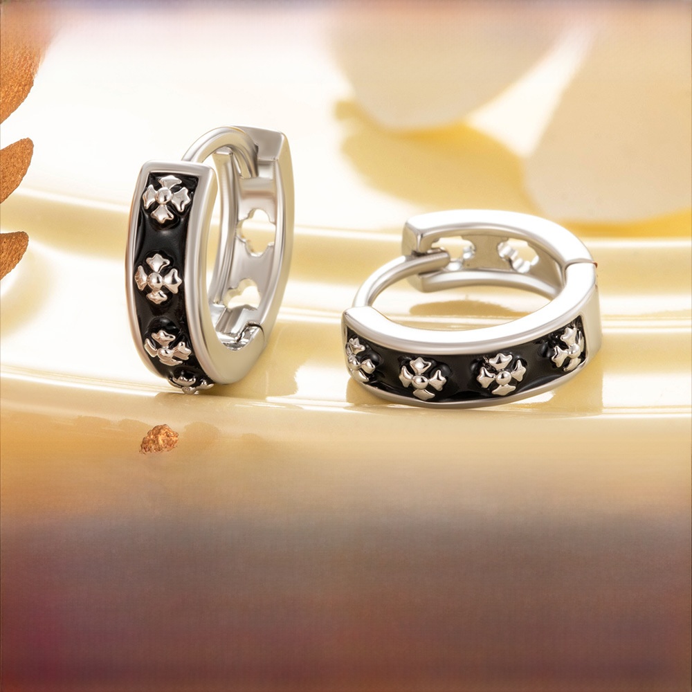 Retro Cross Copper Hoop Earrings With Drip Oil Process Silver Black Punk Style Ear Cuffs Jewelry For Men Women Daily Wear Party Accessories