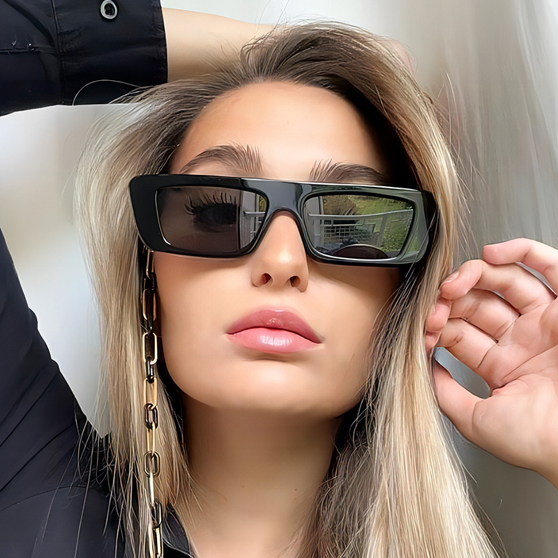 Wholesale Retro Rectangular Sunglasses UV400 Protection PC Frame Trendy Eyewear - Everful
