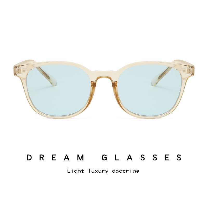 Wholesale Small Frame Sunglasses with Metal Rivet UV400 Protection - Everful