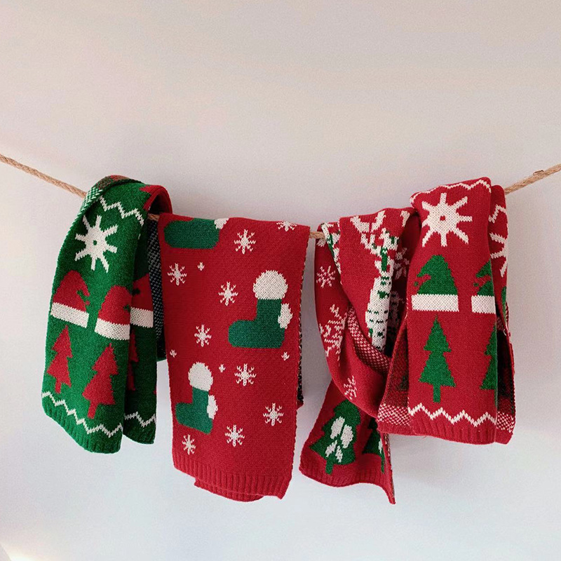 Christmas Kids Knitted Scarf Warm Core-Spun Yarn Reindeer Snowflake Pattern Winter Neck Warmer For Boys Girls Children Outdoor Holiday Accessories