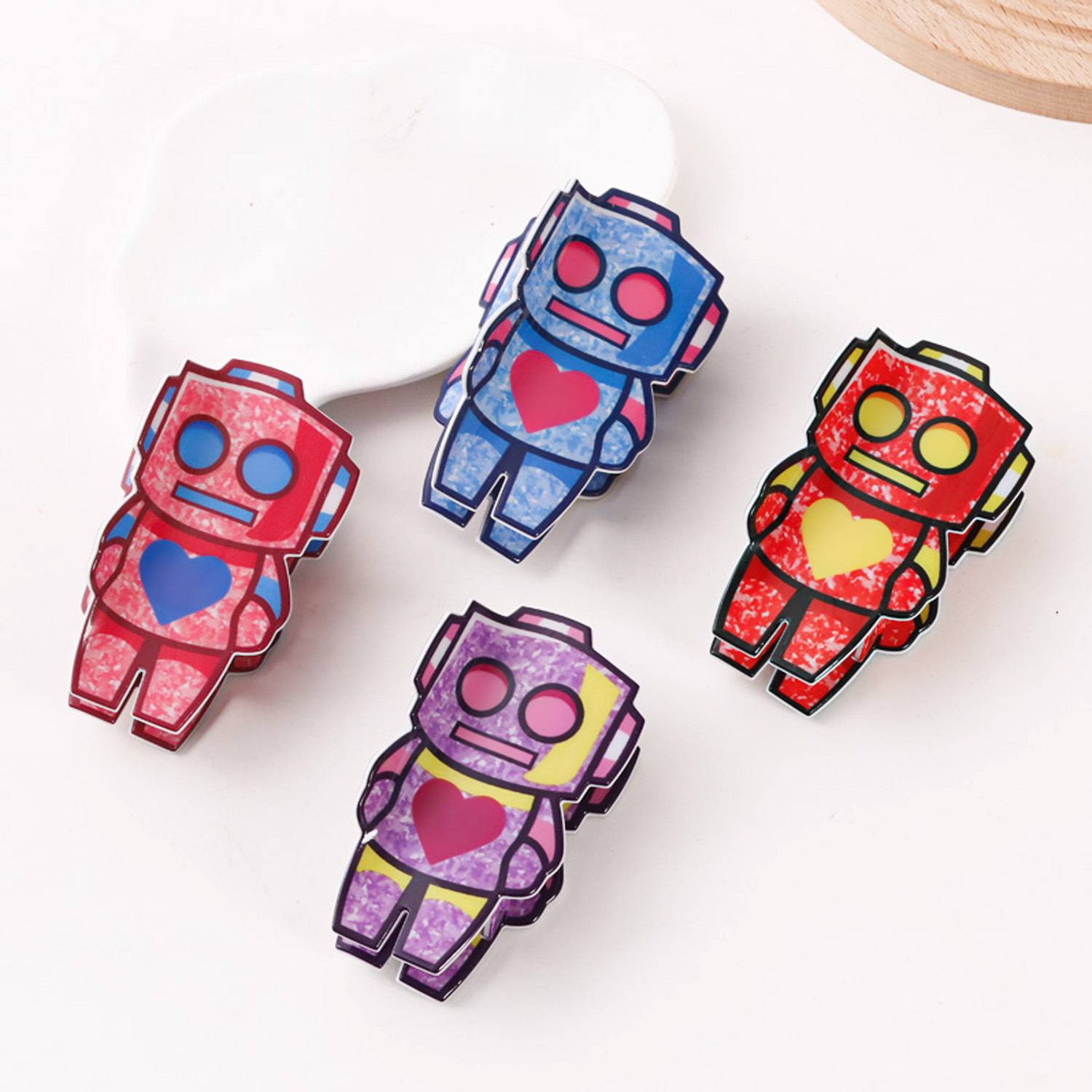 Cute Cartoon Robot Hair Claw Clip PVC Plastic Decorative Heart Pattern Hair Clamp For Girls Women Daily Party Hair Accessories