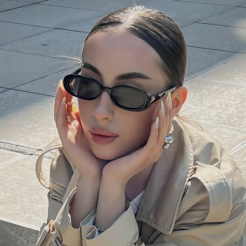 Wholesale Retro Oval Sunglasses with Small Frame UV400 Protection - Everful