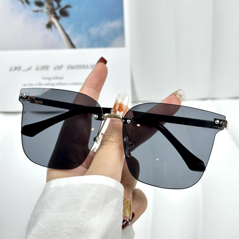 Wholesale Frameless Oversized Square Sunglasses with Metal Frame For Women - Everful