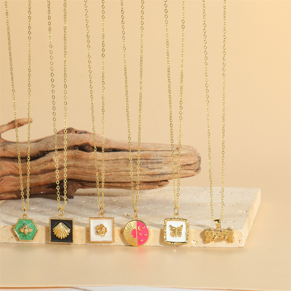 Vintage Copper Enamel Pendant Necklace Gold Plated Zirconia Choker Butterfly Flower Bee Shell Game Controller Jewelry For Women