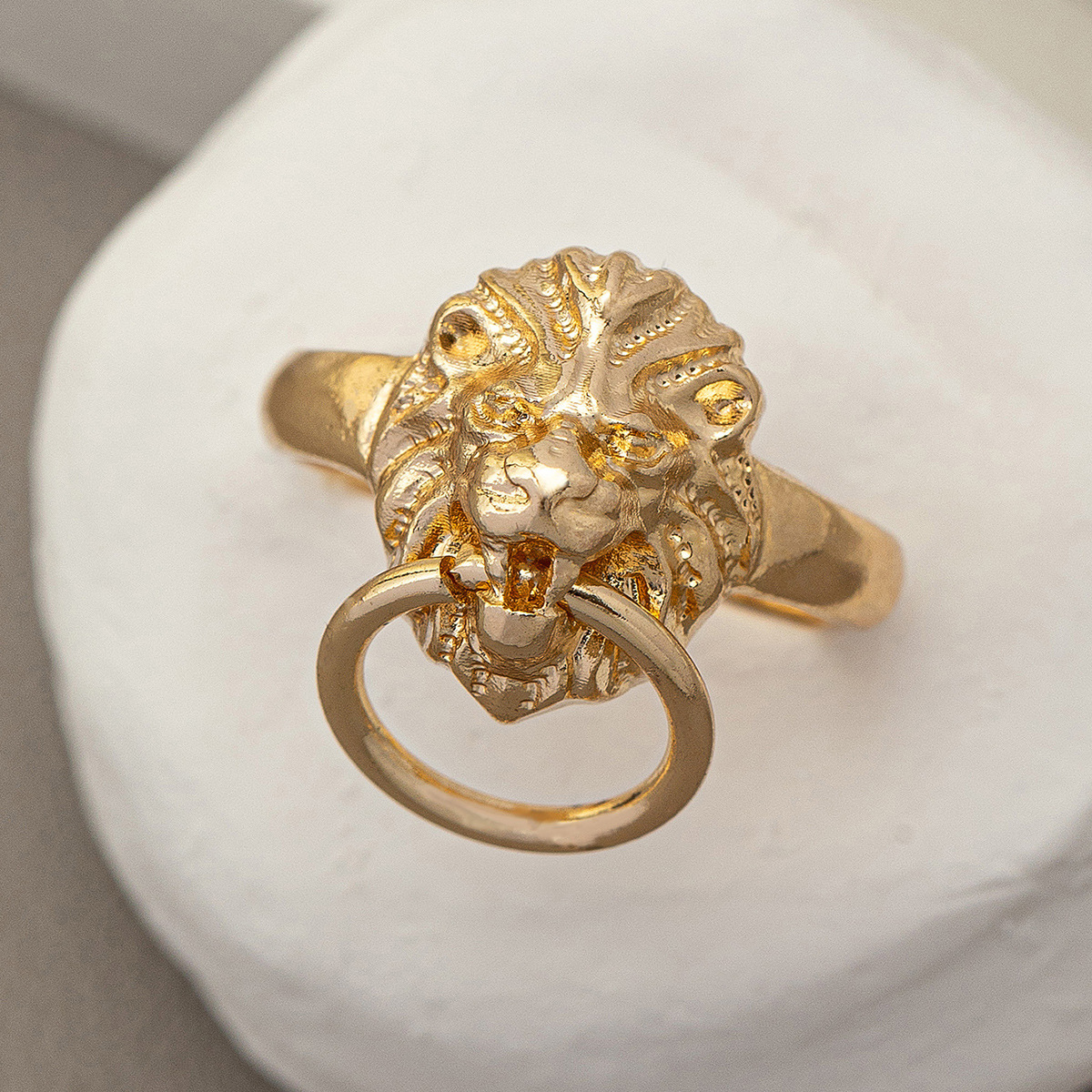 Hip Hop Lion Head Ring for Men Women Gold Plated Alloy Vintage Door Knocker Design Statement Ring Punk Rock Hip Hop Jewelry