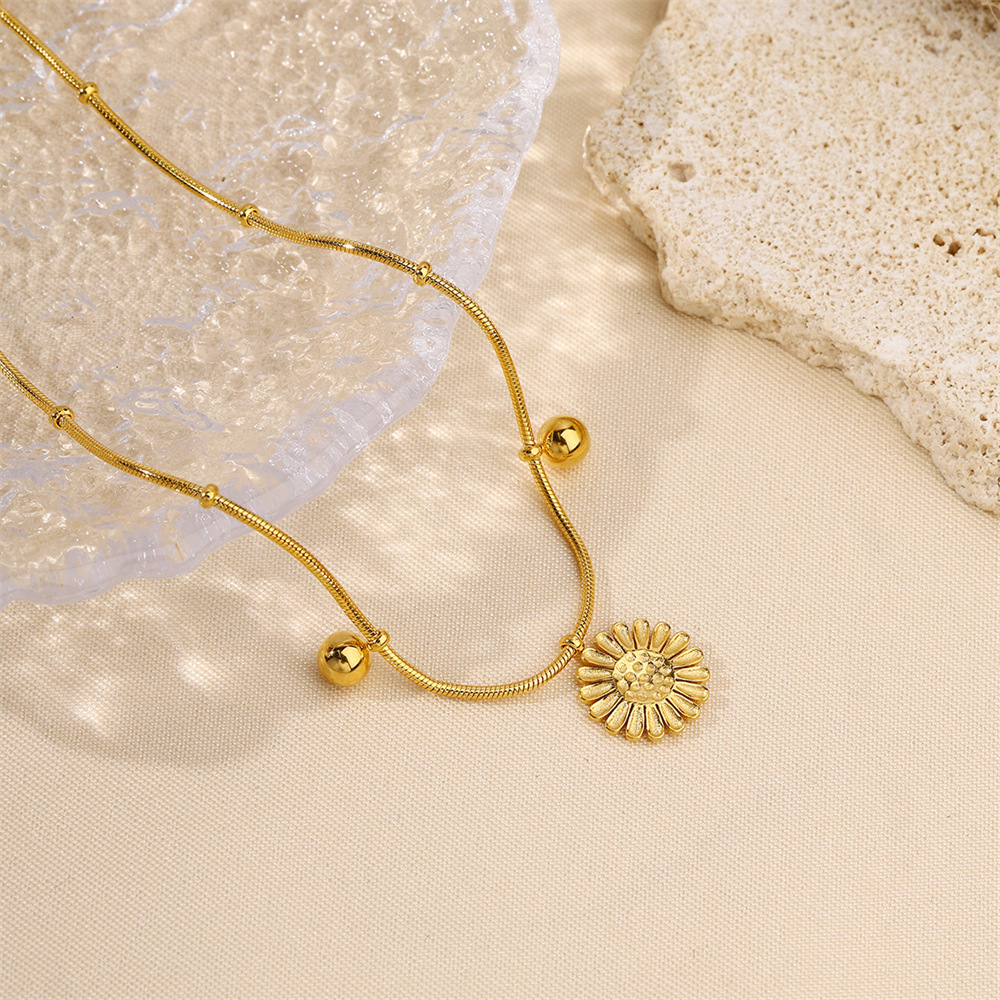 Sunflower Bracelet Stainless Steel 18K Gold Plated Daisy Flower Bead Adjustable Chain Minimalist Jewelry For Women