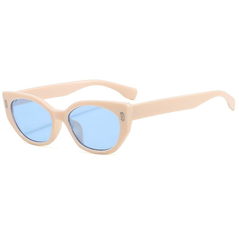 Wholesale Cat Eye Sunglasses UV400 Protection Metal Rivet For Men Women - Everful