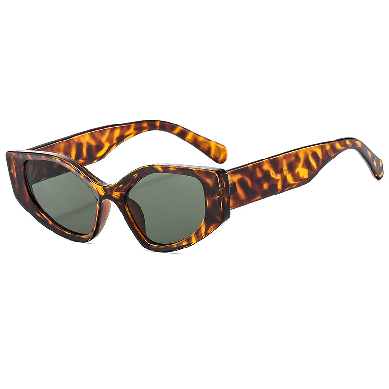 Wholesale Cat Eye Sunglasses Retro Geometric Thick Frame UV400 Protection - Everful