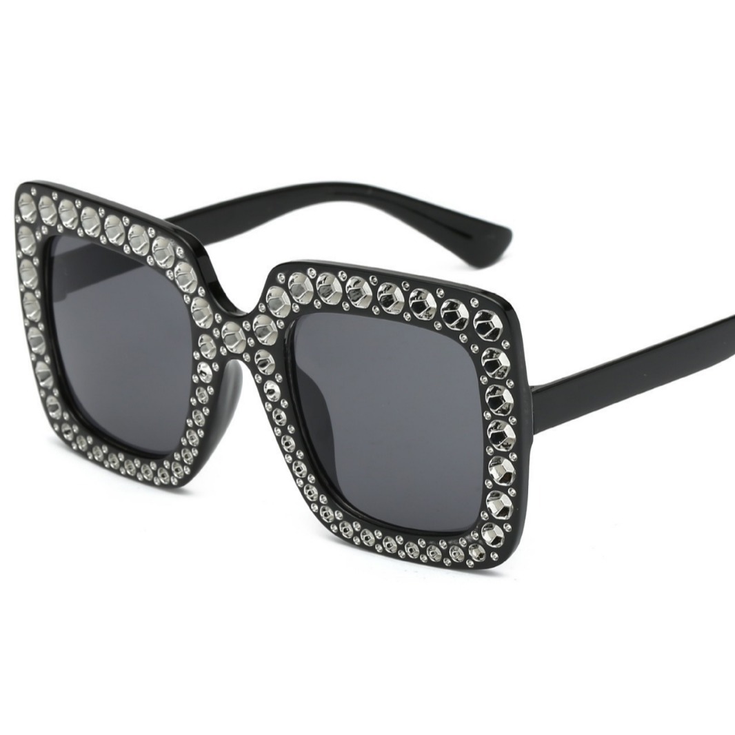 Wholesale Oversized Square Sunglasses with Rhinestone Fashion Luxury For Women - Everful