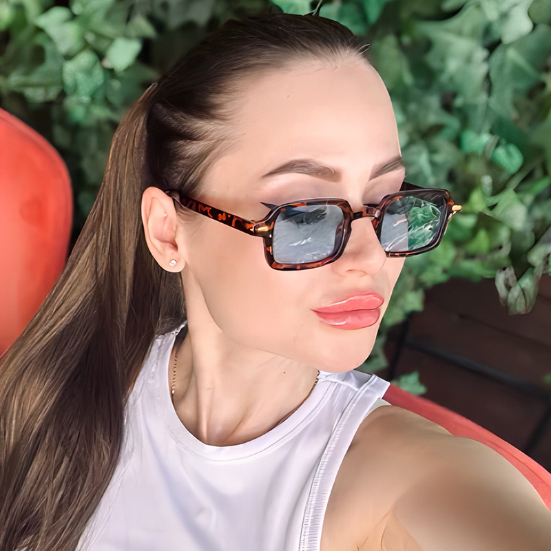 Wholesale Vintage Square Sunglasses UV400 PC Frame Retro Eyewear - Everful