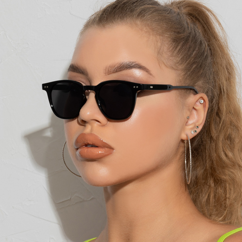 Wholesale Retro Round Sunglasses UV400 Protection PC Frame For Men Women - Everful