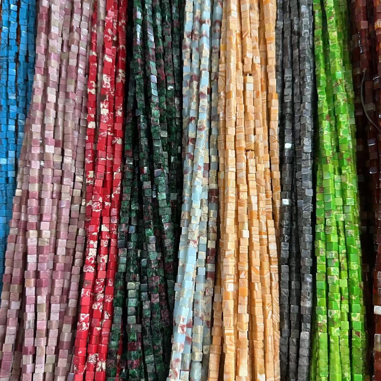 1 Strand/Package Diameter 4Mm Diameter 6 Mm Hole 1~1.9Mm Natural Stone Watermelon Coffee Picasso Jasper Serpentine Multicolor Marble Simple Polished Beads
