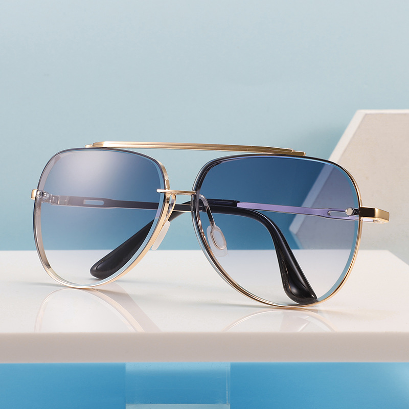 Wholesale Retro Aviator Sunglasses with Metal Frame UV400 For Men Women - Everful