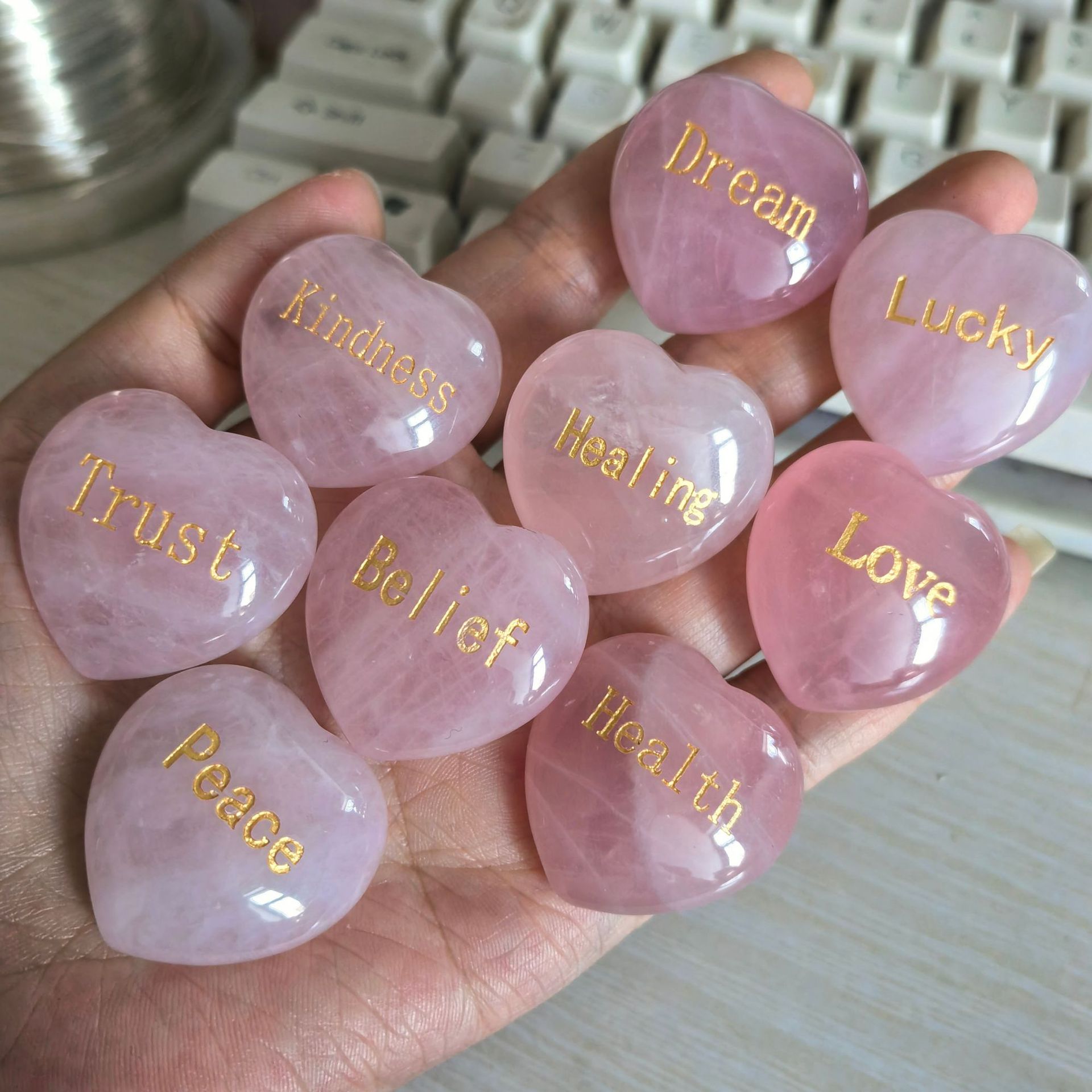 Natural Rose Quartz Heart Stones Set Pink Crystal Healing Stones With Gold Engraved Words Love Dream Trust Peace Pocket Stones For Meditation Home Decor Gift