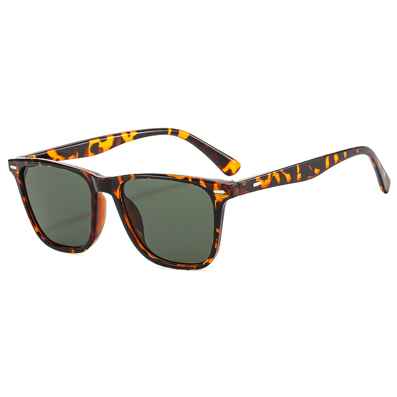 Wholesale Fashion Square Sunglasses Women Retro UV400 Protection Shades - Everful