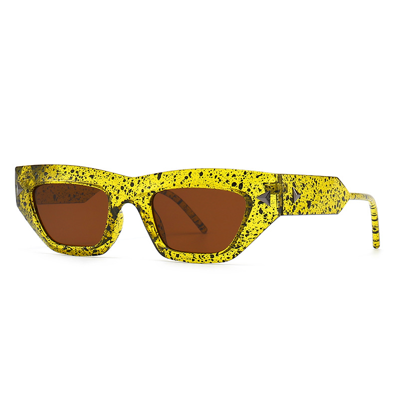 Wholesale Cat Eye Sunglasses With Chunky Frame And UV400 Protection - Everful
