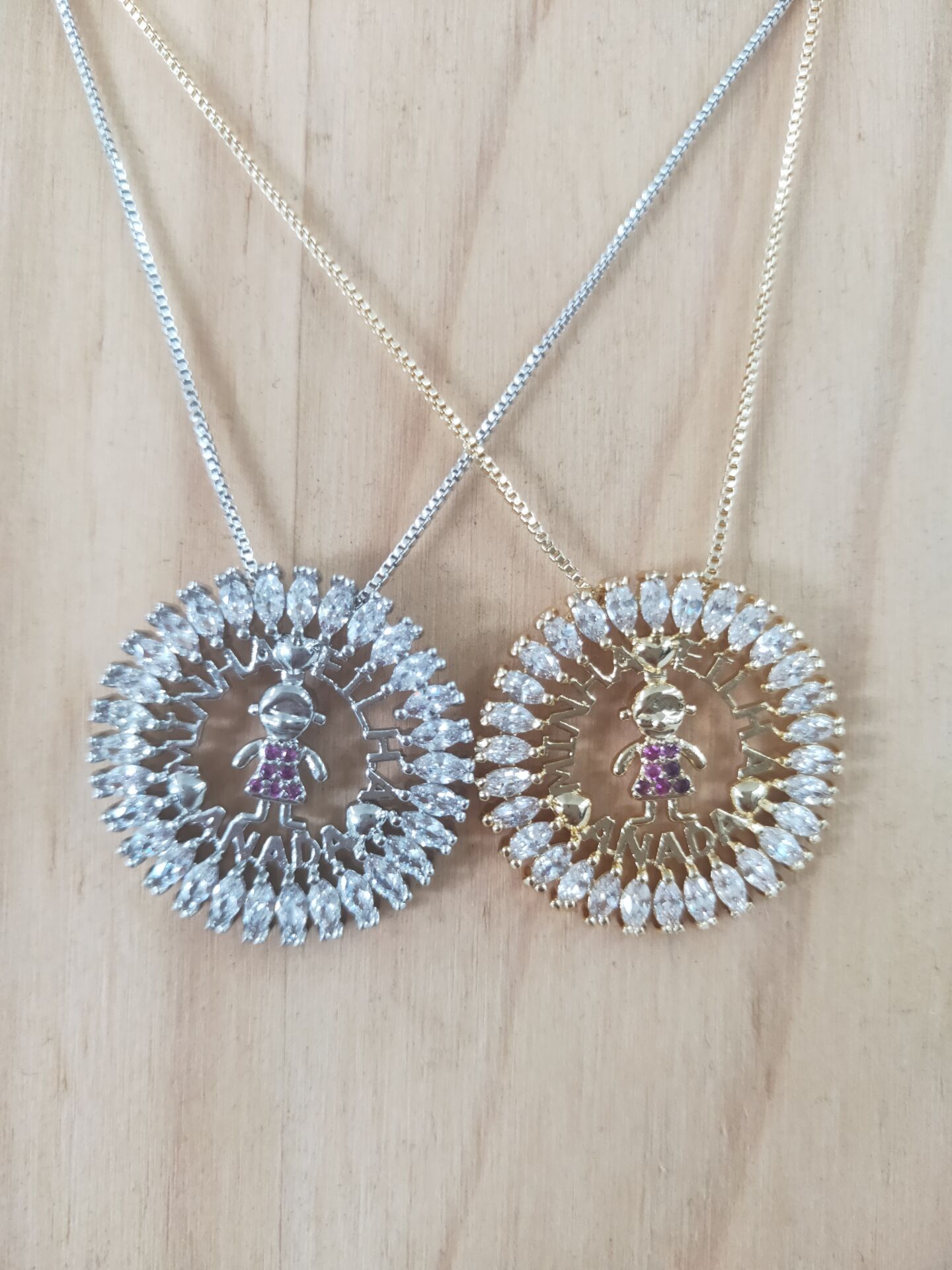 Round Pendant Necklace Copper Micro Pave Zircon Cartoon Boy Girl Figure Sentimental Gift Jewelry