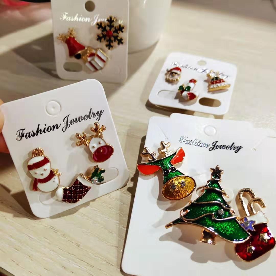 Christmas Brooch Pin Set 3Pcs Alloy Enamel Reindeer Christmas Tree Santa Claus Snowman Snowflake Stocking Badge For Holiday Party Women Jewelry Accessories