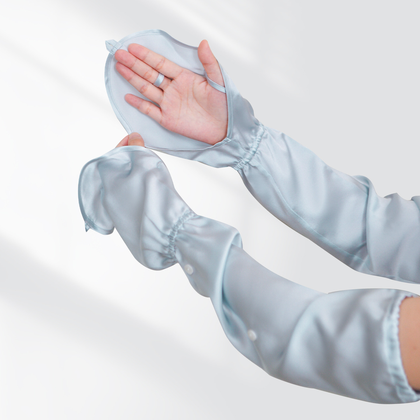 100% Mulberry Silk Sun Protection Sleeves For Women UPF50+ Anti-UV Lightweight Breathable Arm Sleeves For Driving Cycling Outdoor 19 Momme Silk Sleeves