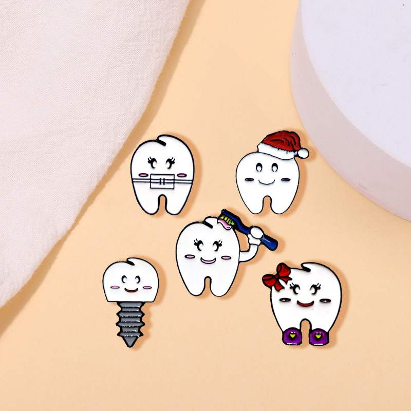 Creative Cartoon Tooth Enamel Brooch Pins Set Funny Dental Braces Brushing Graduation Christmas Teeth Badges Medical Jewelry Gifts for Dentists Nurses Kids Backpack Clothing Accessories
