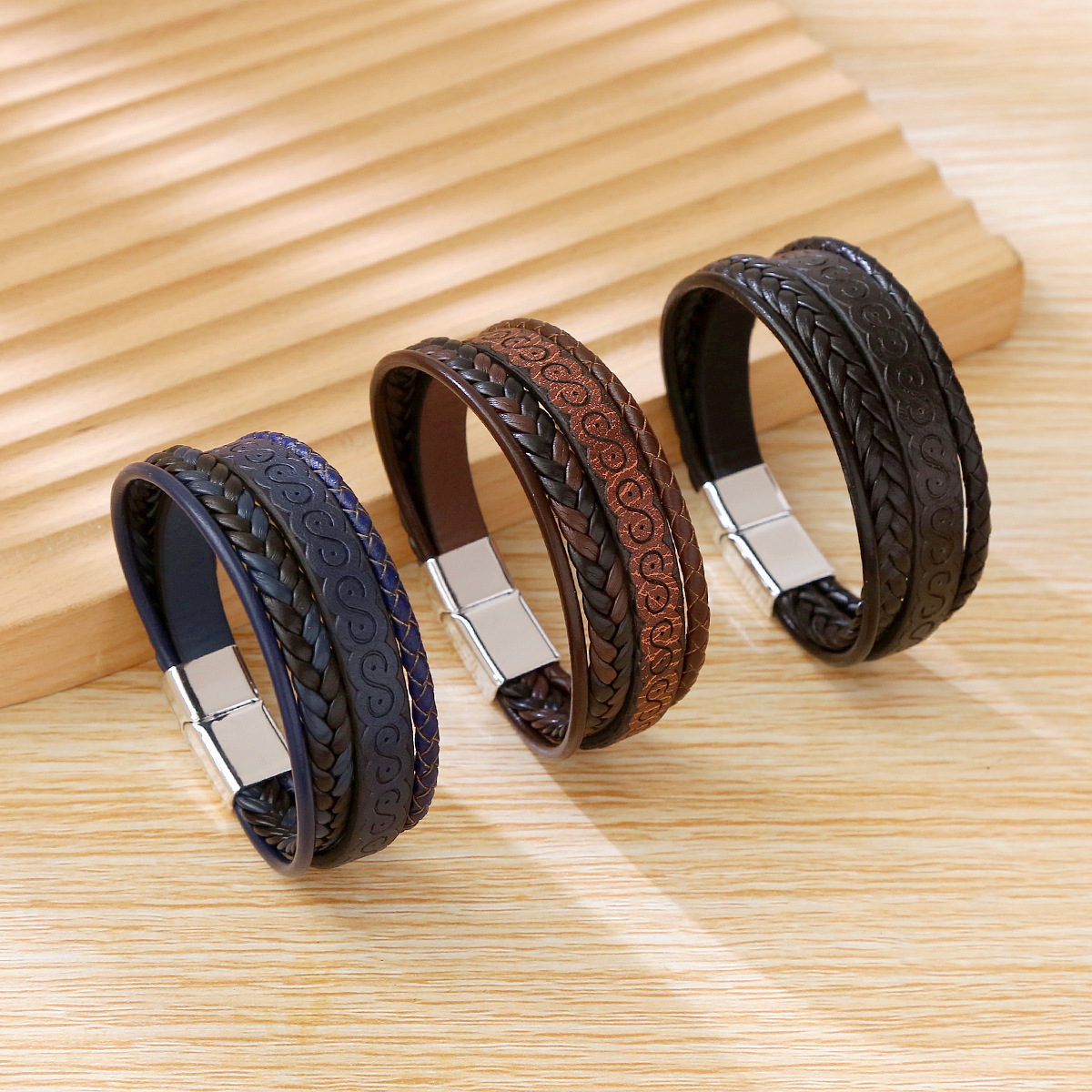 Men Multi-Layer PU Leather Bracelet Hand-Woven S-Pattern Alloy Magnetic Clasp Casual Fashion Jewelry