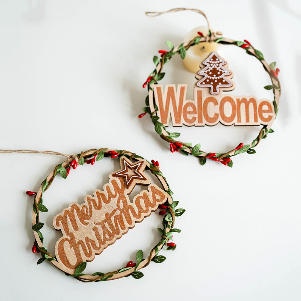 Christmas Wooden Wreath Door Hanger With Artificial Green Leaves Red Berries Merry Christmas Welcome Sign Holiday Decor