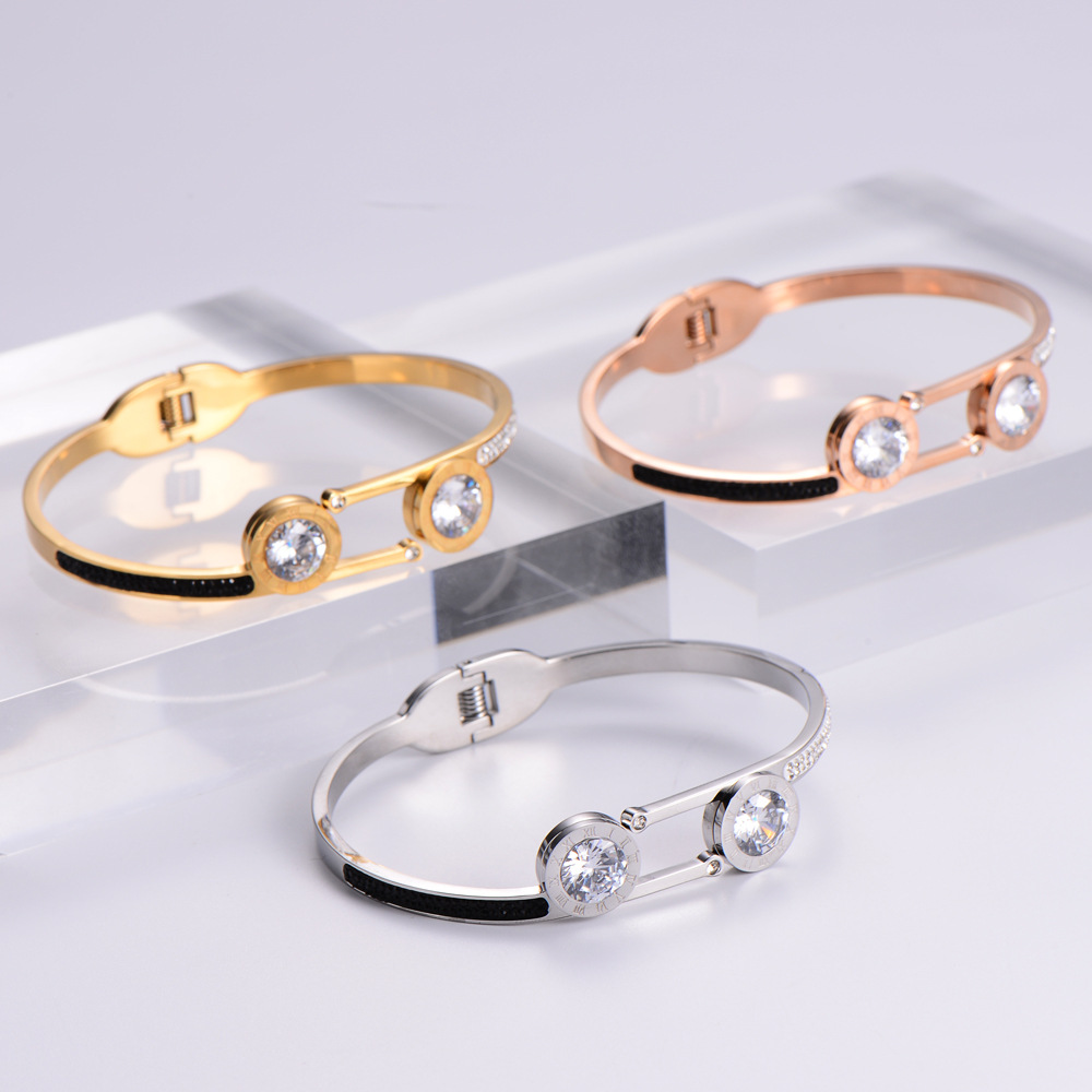 Luxury Stainless Steel Roman Numeral Bangle Set For Women With Cubic Zirconia Inlay Triple Color Gold Rose Gold Silver Fashion Jewelry Bracelet