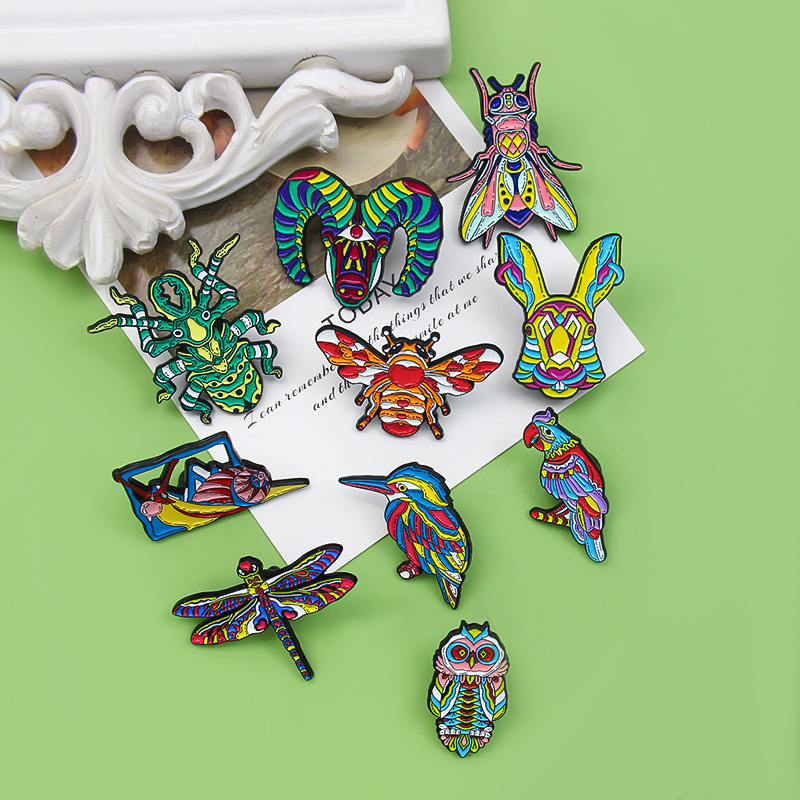 Colorful Animal Enamel Brooch Alloy Baking Varnish Lapel Pins Sheep Owl Rabbit Dragonfly Kingfisher Snail Jewelry Clothing Accessories Men Women Gift