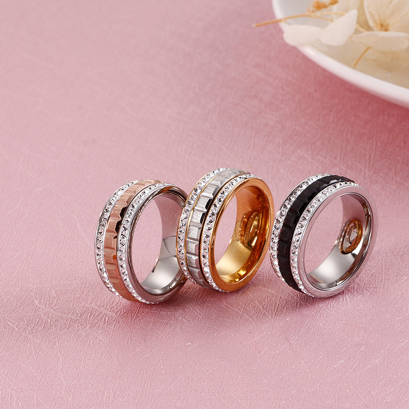 Modern Multi-layer 316L Stainless Steel Fluted Band Ring Two-tone Zirconia Inlaid Wide Statement Ring For Men Women Luxury Fashion Jewelry Accessory