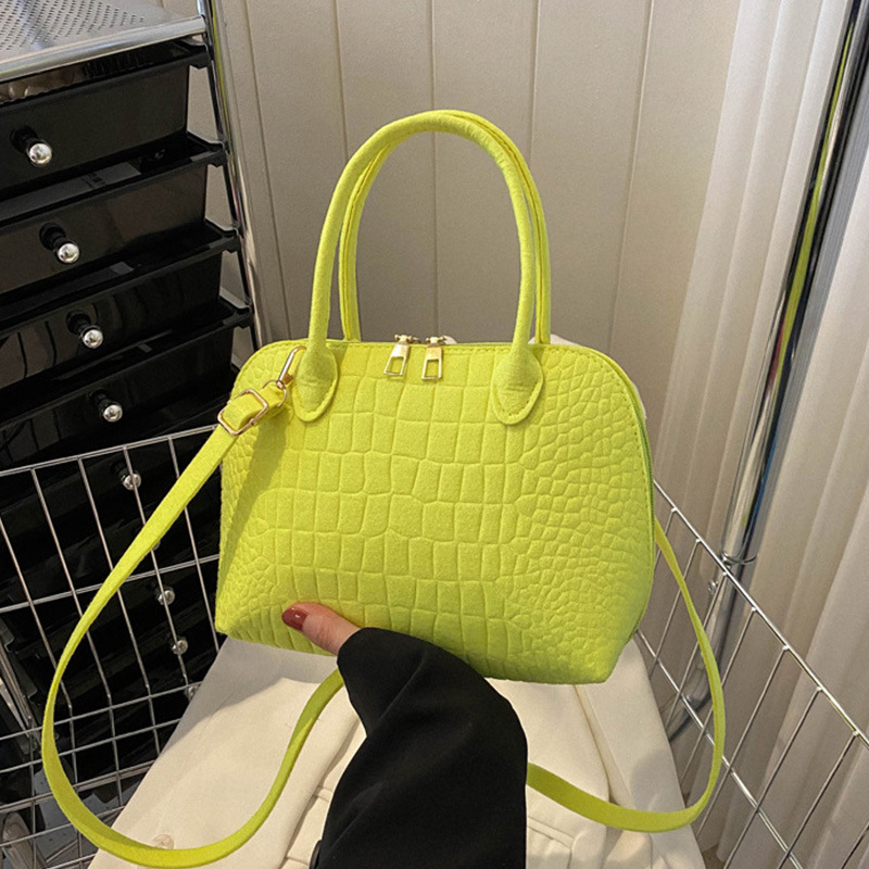 Fashion Felt Crocodile Embossed Shell Bag Women Small Handbag Crossbody Bag Luxury Textured Tote Bag With Top Handle Shoulder Strap For Daily Wear