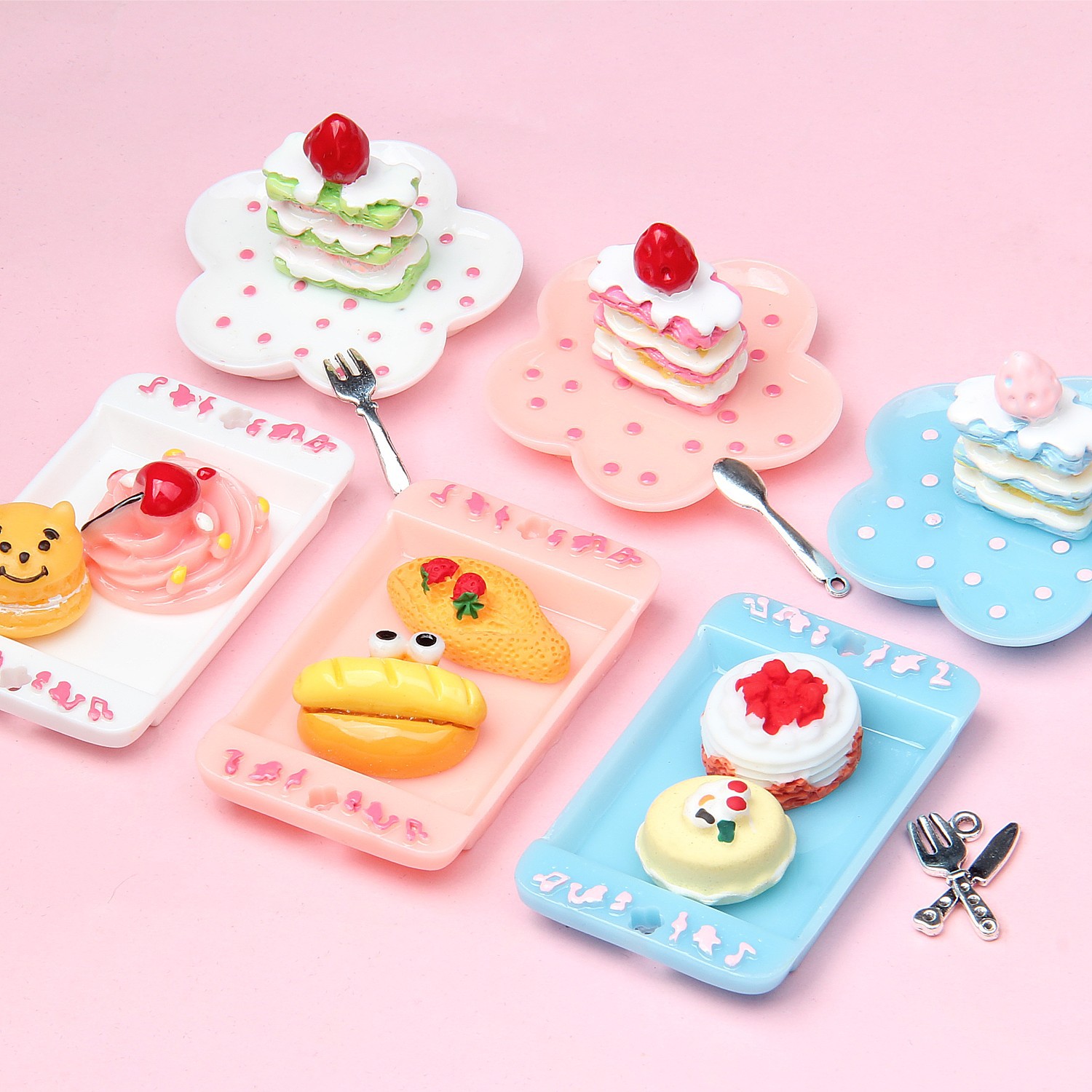 Miniature Polka Dot Plate Set Resin Food Play Tableware For Dollhouse DIY Accessories Cute Small Tray Pretend Play Toy For Kids Decoration Pink Blue White