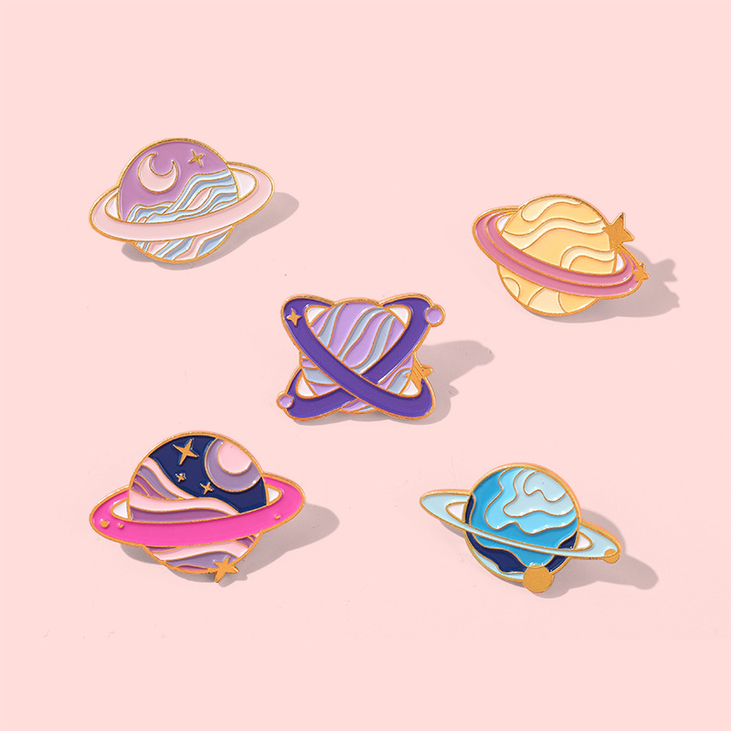 Colorful Planet Enamel Pin Set Cartoon Galaxy Universe Space Saturn Brooches Alloy Enamel Metal Badge For Clothing Backpack Scarf Decoration Unisex Accessory