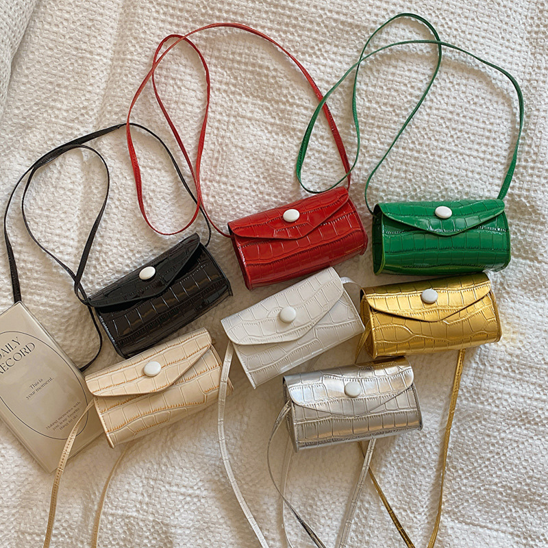 Kid'S Small Pu Leather Solid Color Basic Vintage Style Square Flip Cover Crossbody Bag