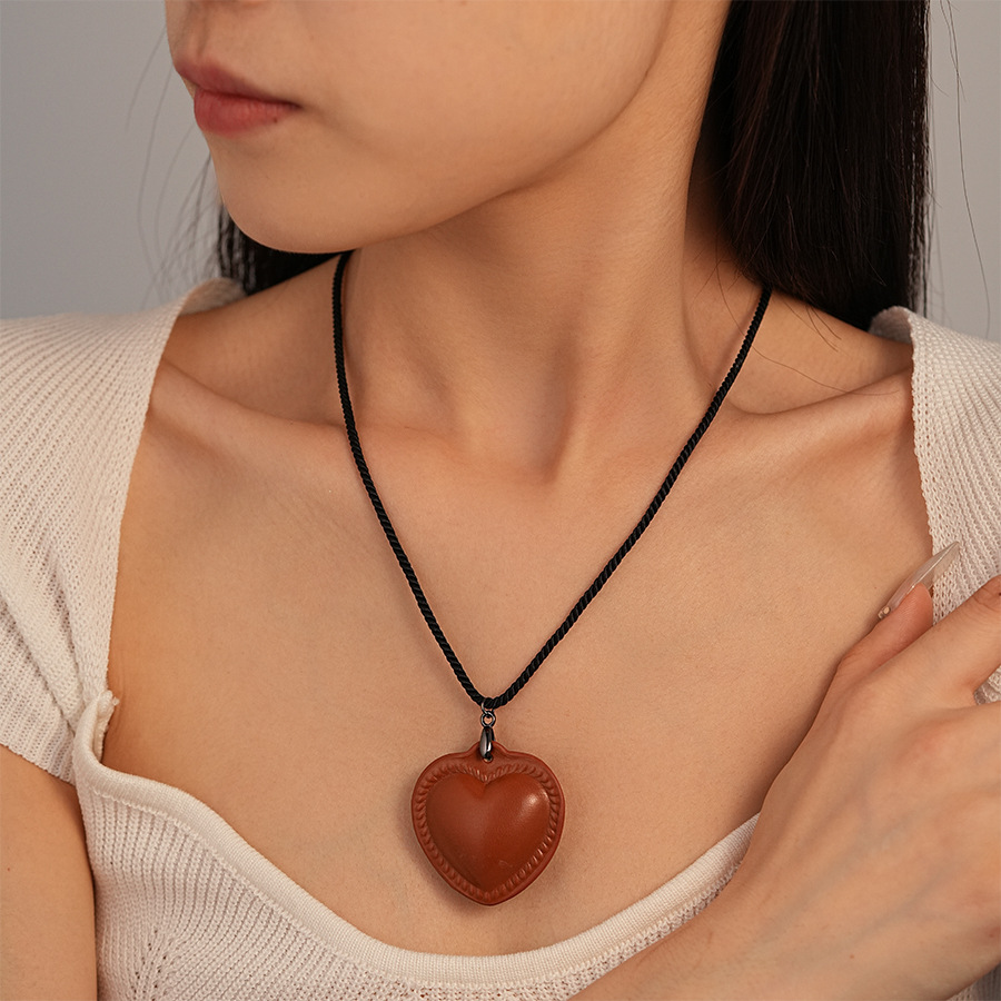 Retro Brown Leather Heart Pendant Necklace With S925 Silver Component And Black Woven Rope Long Chain Minimalist Fashion Jewelry For Women Daily