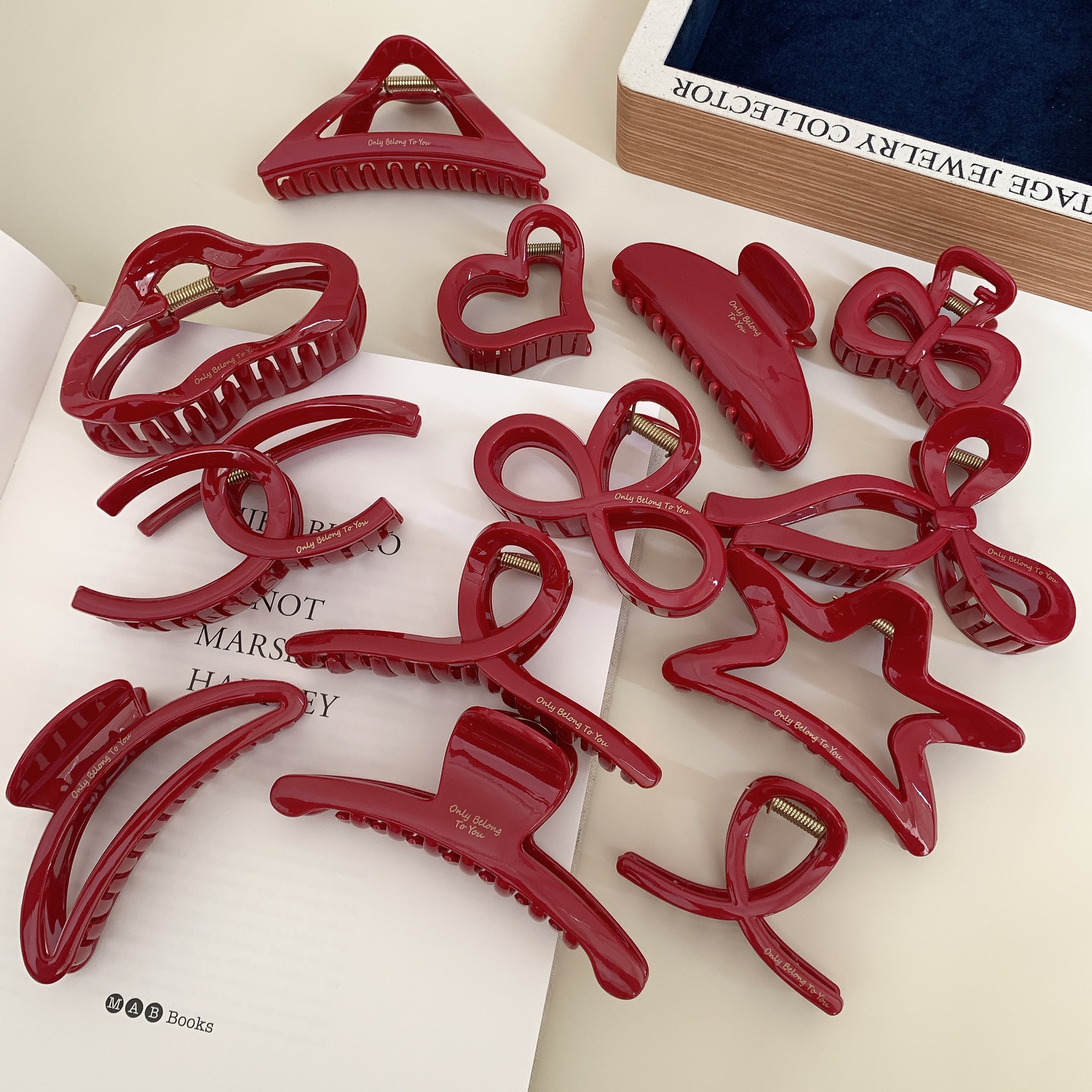 Large Cherry Red Hair Claw Clips Glossy PS Plastic Geometric Shark Clips With Only Belong To You Lettering For Women Thick Hair Accessories Heart Star Bow Shapes