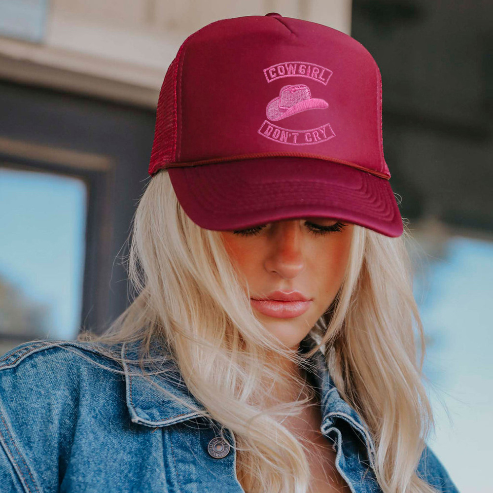 Cowgirl Don't Cry Embroidered Trucker Hat Women's Breathable Mesh Baseball Cap Western Style Adjustable Snapback Sun Hat Summer Outdoor Beach Cap