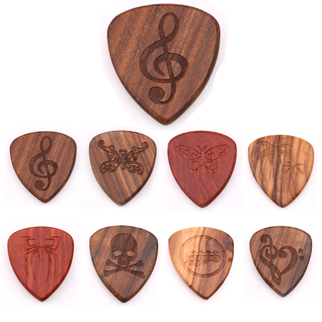 Handcrafted Solid Wood Guitar Picks Engraved Musical Patterns Treble Clef Butterfly Skull Palm Tree Natural Wood Plectrums For Acoustic Electric Bass Guitars Musicians Gift