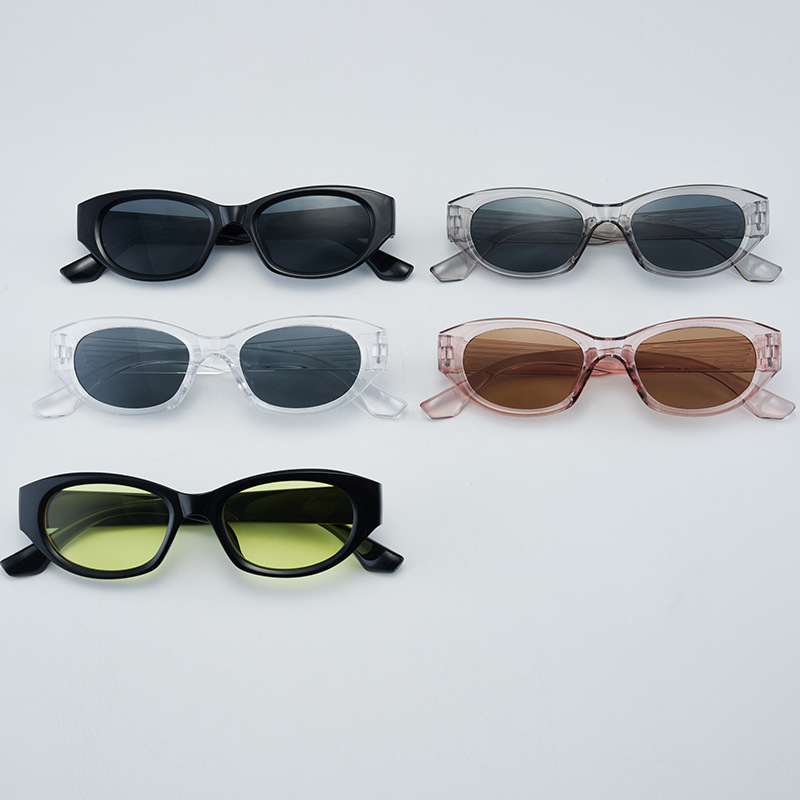 Wholesale Cat Eye Retro Oval Sunglasses with Small PC Frame UV400 - Everful