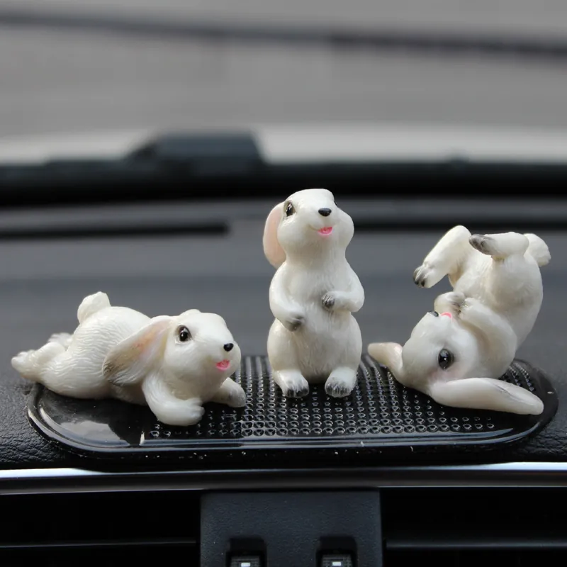 Süße Weiße Harz Hasen Figuren Set Cartoon Tier Auto Armaturenbrett Haus Büro Schreibtisch Deko Miniatur Kaninchen Statuen Geschenk