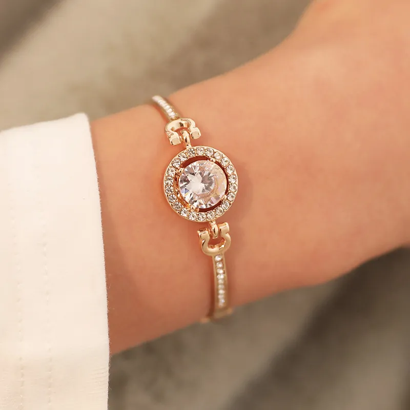 Fashion Alloy Bracelet Women Round Cubic Zirconia Halo Horseshoe Buckle Adjustable Bangle Elegant Jewelry Gift