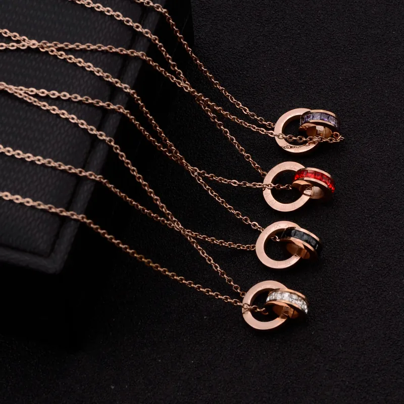 Double Interlocking Ring Pendant Necklace Stainless Steel Roman Numeral Zircon Elegant Jewelry For Women Fashion Accessory