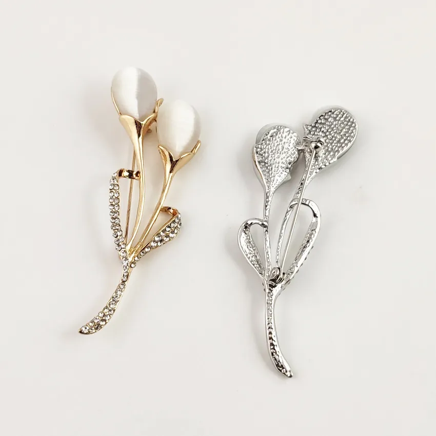 Tulip Flower Brooch Pin Alloy With Cat Eye Stone And Rhinestones Vintage Elegant Jewelry For Women Wedding Party Gift