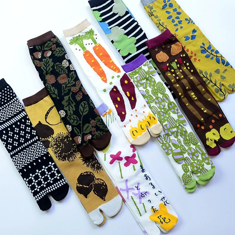 Tabi Split Toe Socks Women Combed Cotton Jacquard Pattern Floral Animal Mid Tube Japanese Style Casual Hosiery