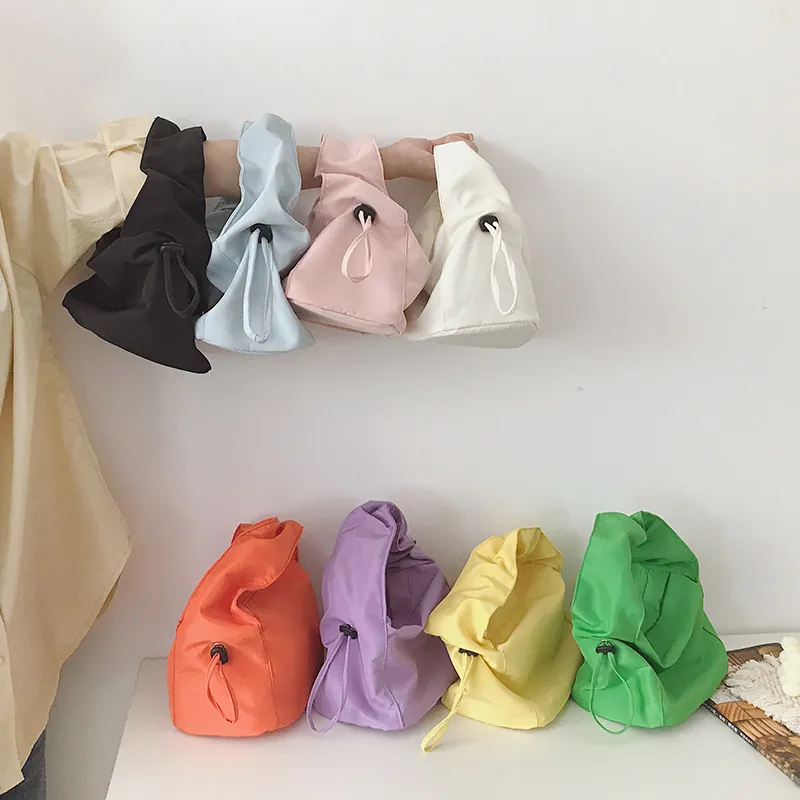 Sac Baguette Minimaliste Sous Le Bras En Polyester Poignée Nouée Froncée Main Pour Femme