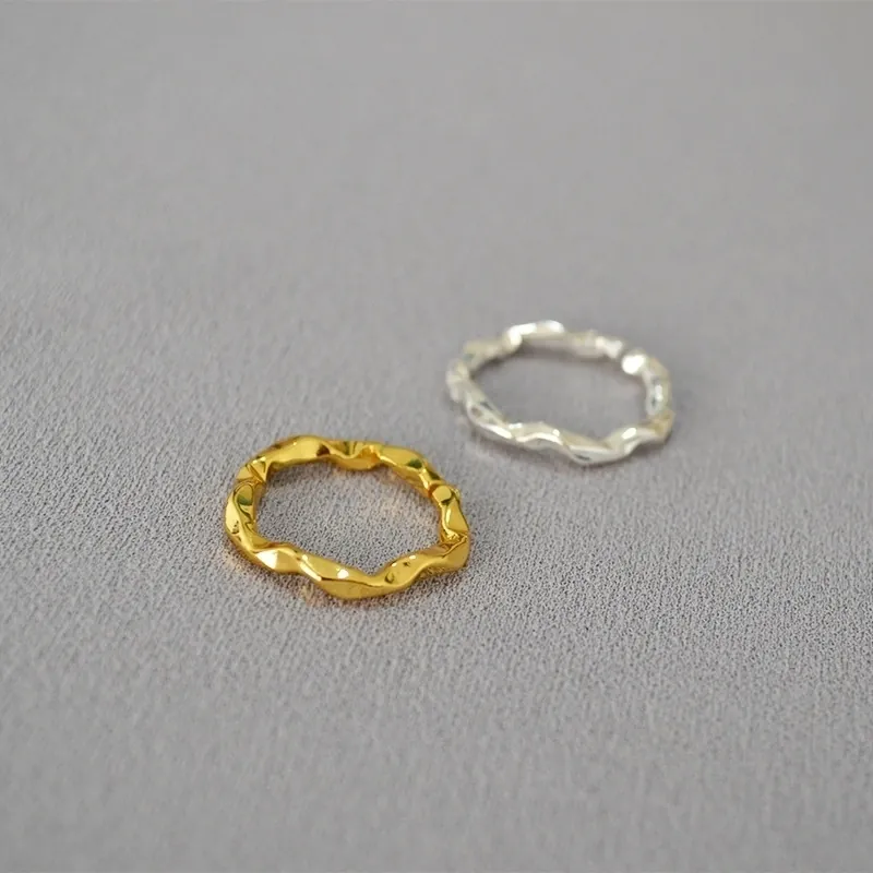 Minimalistischer Kupfer Gehämmert Welle Offener Verstellbarer Ring Unregelmäßig Plissee Gold Silber Mode Schmuck Für Damen Alltag